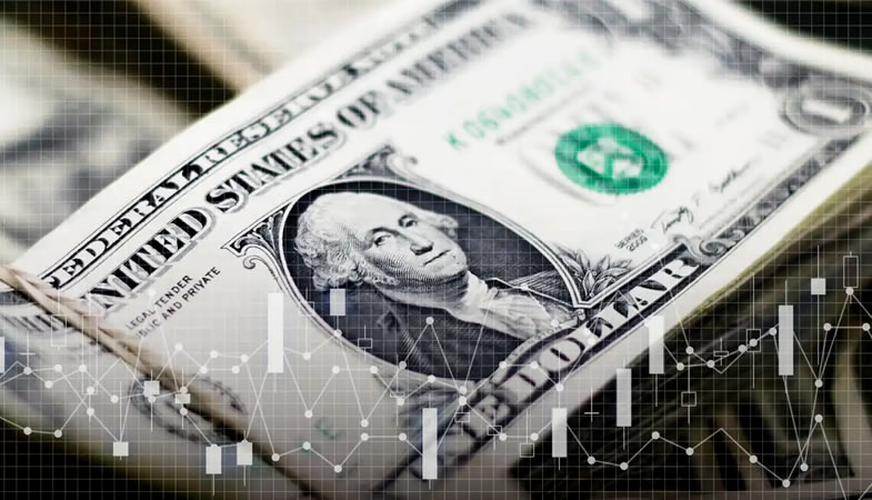 Dólar opera al alza y se cotiza en $830, en espera de los datos inflacionarios de EEUU