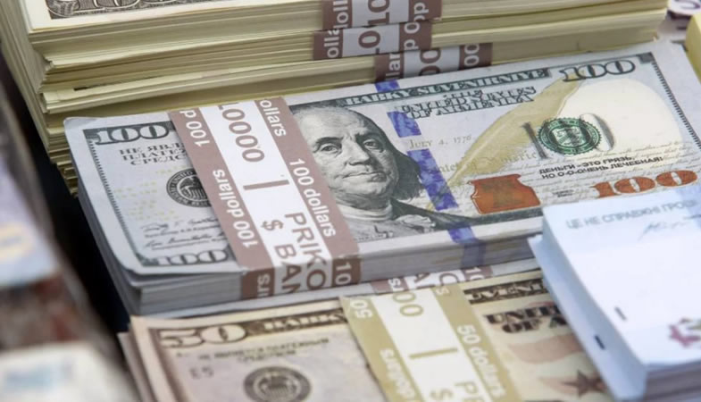 Dólar se cotiza a la baja y alcanza los $794, ante eventual designación de Marcel